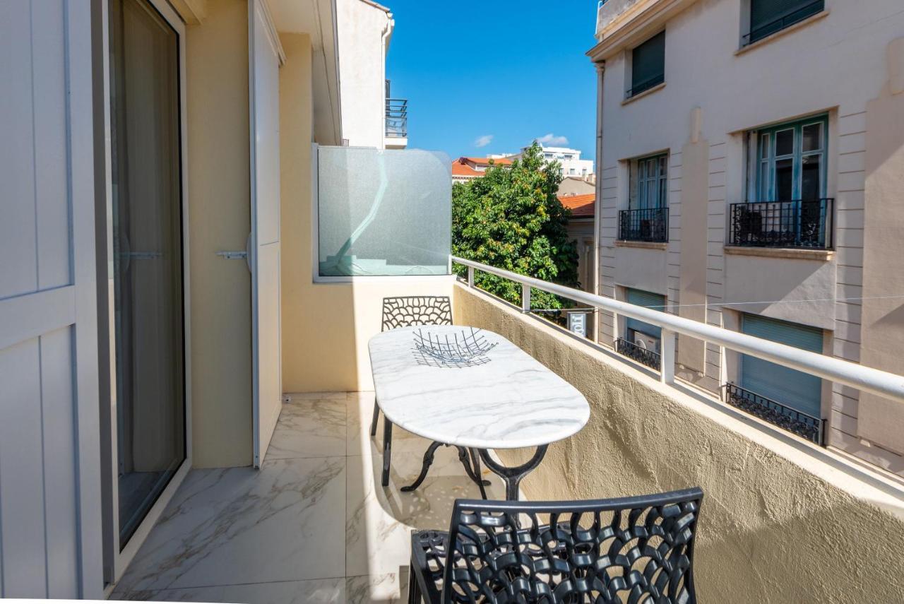 Large Studio - 50M Cannes Beach - Terrace Sea View Kültér fotó